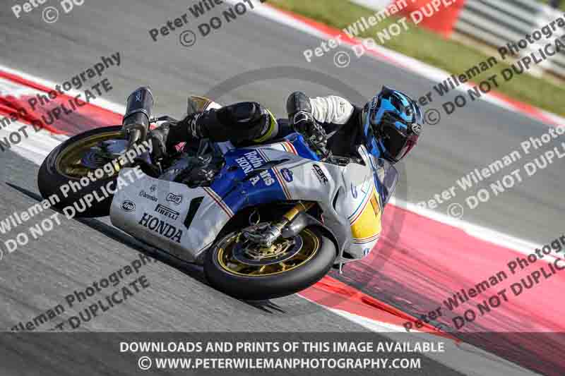 cadwell no limits trackday;cadwell park;cadwell park photographs;cadwell trackday photographs;enduro digital images;event digital images;eventdigitalimages;navarra;no limits trackdays;peter wileman photography;racing digital images;trackday digital images;trackday photos